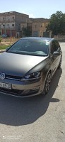 voitures-volkswagen-golf-7-2015-cup-sedrata-souk-ahras-algerie