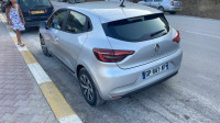 moyenne-berline-renault-clio-5-2023-algerie