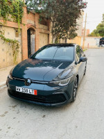 voitures-volkswagen-golf-8-2023-r-line-oran-algerie