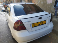 voitures-chevrolet-aveo-4-portes-2010-bir-el-djir-oran-algerie