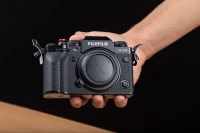 Fujifilm Xt4 (8k click)
