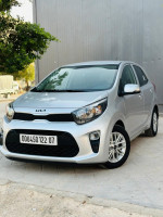 mini-citadine-kia-picanto-2022-ex-tolga-biskra-algerie