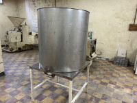 industrie-fabrication-cuve-inox-alimentaire-800-litres-beni-mered-blida-algerie