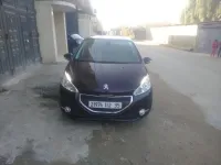 Peugeot 208 2012 Allure sans toit