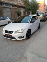 voitures-seat-leon-2015-linea-r-bordj-bou-arreridj-algerie