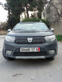 voitures-dacia-sandero-2017-stepway-sedrata-souk-ahras-algerie