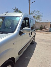 السيارات-النفعية-renault-kangoo-2006-privilege-أرزيو-وهران-الجزائر