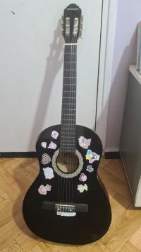 آلات-النفخ-guitare-classique-symphony-برج-الكيفان-الجزائر