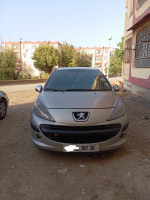 voitures-peugeot-207-2007-premium-algerie