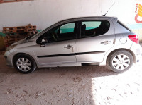 citadine-peugeot-207-2009-sportium-tebessa-algerie