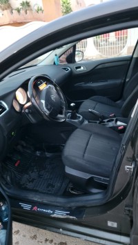 سيارات-citroen-c4-2015-الأغواط-الجزائر