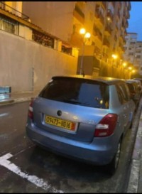 سيارات-skoda-fabia-2010-بوراشد-عين-الدفلة-الجزائر