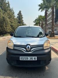 السيارات-النفعية-renault-kangoo-2015-دار-البيضاء-الجزائر