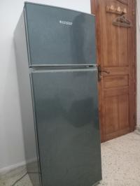 ثلاجات-و-مجمدات-refrigerateur-ariston-بئر-توتة-الجزائر