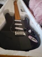 guitare-guitar-electrique-copie-fender-black-star-bordj-el-bahri-alger-algerie