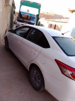 citadine-toyota-yaris-2015-ouled-brahim-saida-algerie