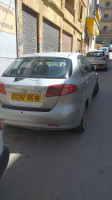 voitures-chevrolet-optra-4-portes-2005-bejaia-algerie