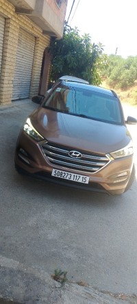 سيارات-hyundai-tucson-2017-واقنون-تيزي-وزو-الجزائر