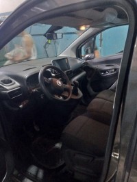 السيارات-النفعية-fiat-doblo-2024-برج-منايل-بومرداس-الجزائر