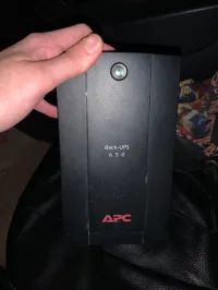 Onduleur APC back ups 650