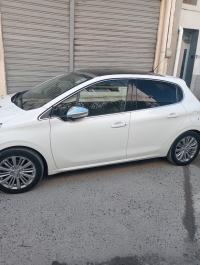 سيارات-peugeot-208-2019-بجاية-الجزائر