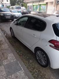 سيارات-peugeot-208-2019-تازمالت-بجاية-الجزائر