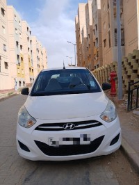 سيارات-hyundai-i10-2015-gl-plus-سعيدة-الجزائر