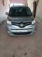 voitures-renault-kangoo-2021-chlef-algerie