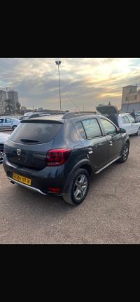 سيارات-dacia-sandero-2019-stepway-وهران-الجزائر