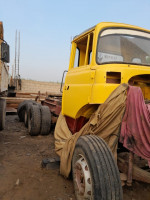 camion-renault-gbh-khemis-el-khechna-boumerdes-algerie