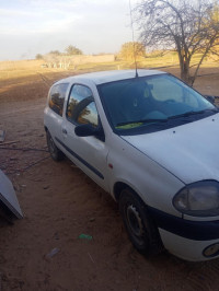 voitures-renault-clio-2-2001-bou-saada-msila-algerie