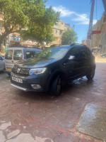 citadine-dacia-sandero-2018-stepway-restylee-jijel-algerie