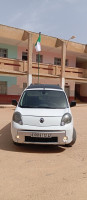 voitures-renault-kangoo-2012-white-edition-tipaza-algerie