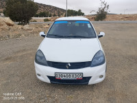 voitures-renault-clio-campus-2013-ras-el-aioun-batna-algerie