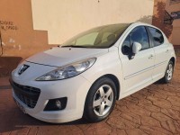 سيارات-peugeot-207-2012-allure-مستغانم-الجزائر