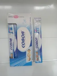 Brausse à dents marque "cobor"