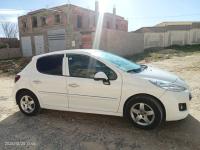 سيارات-peugeot-207-2011-خنشلة-الجزائر
