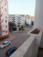 شقة-كراء-4-غرف-بجاية-الجزائر
