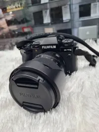 Fujifilm xt5 avec objectif 16.80mm 