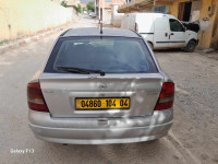 voitures-opel-astra-2004-ksar-sbahi-oum-el-bouaghi-algerie