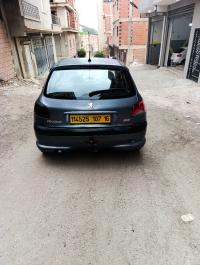 سيارات-peugeot-206-2007-الدويرة-الجزائر