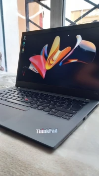 Lenovo ThinkPad T14s Gen2