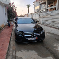 grande-berline-mercedes-classe-e-2017-avantgarde-pack-amg-bir-el-djir-oran-algerie