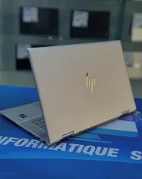 HP ENVY 15 X360 CORE : Intel i5 - 1240P DISC : 512 GB (SSD)  RAM : 16 GB 