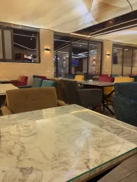 Serveuse restaurant 