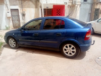 moyenne-berline-opel-astra-2002-boufarik-blida-algerie