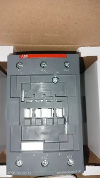 Contacteur 3P/3F AF96-30-00-13 ABB 130A
