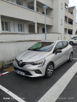 voitures-renault-clio5-2022-evolution-boghni-tizi-ouzou-algerie