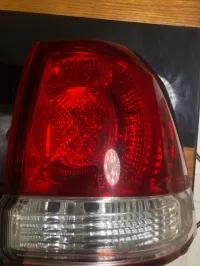 Feu arrière land cruzer v8