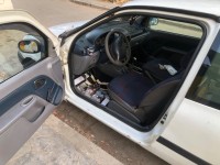 سيارات-renault-clio-2-1999-بوفاريك-البليدة-الجزائر